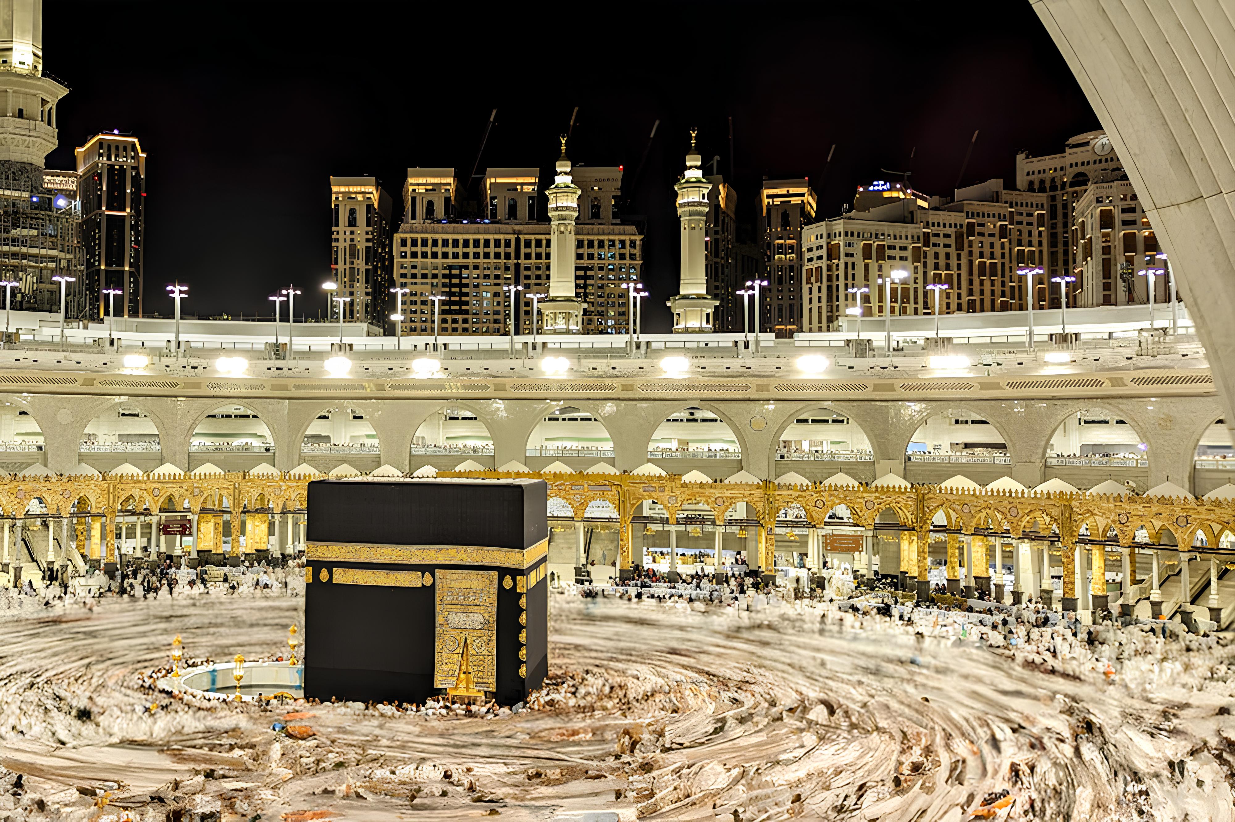 Jamaah umroh PT Imtiyaz Multazam